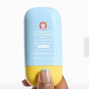 FAB Hydrating Sunscreen Milk with Colloidal Oatmeal Broad Spectrum SPF 45 BNIB
